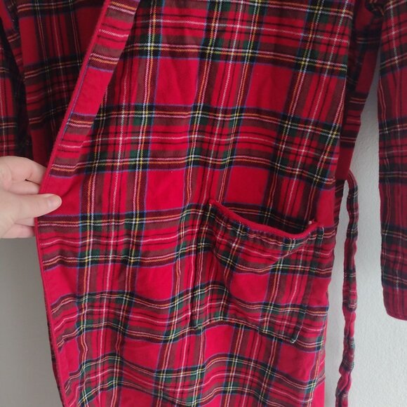 Pottery Barn Red Plaid Flannel Robe Womens M Cozy Holiday Wrapper w Pockets - Picture 7 of 11